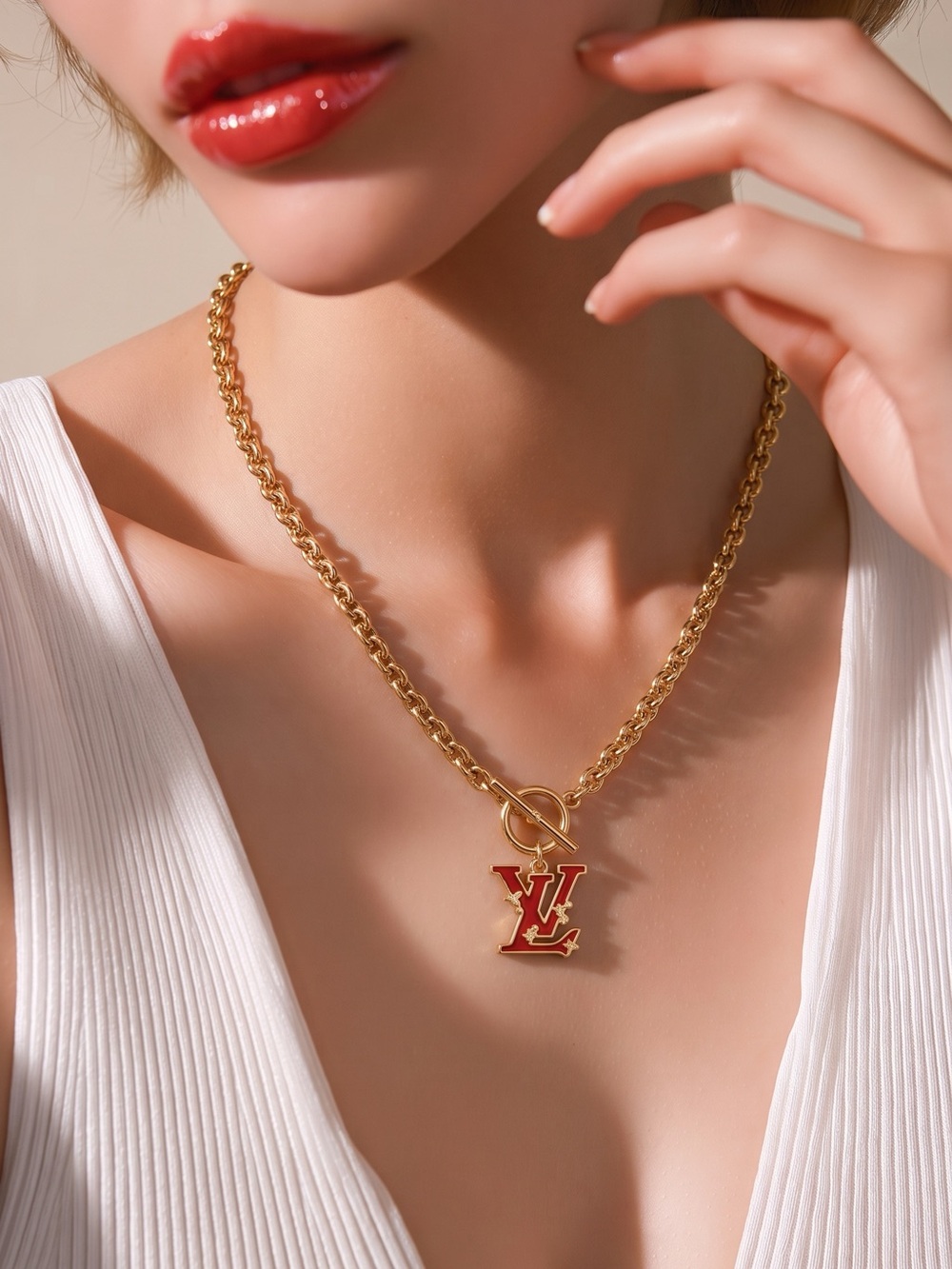 LV Red & Gold Necklace - Picture 4 of 7